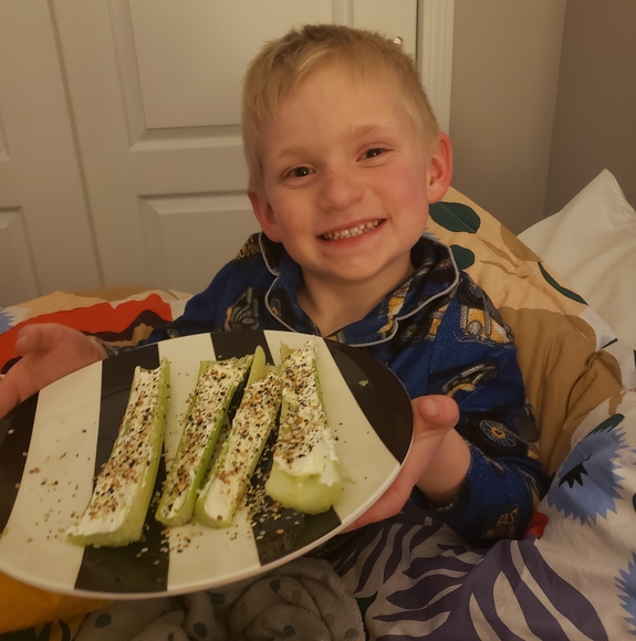 Meet your Posher, Nichole - Picture 1 of 1